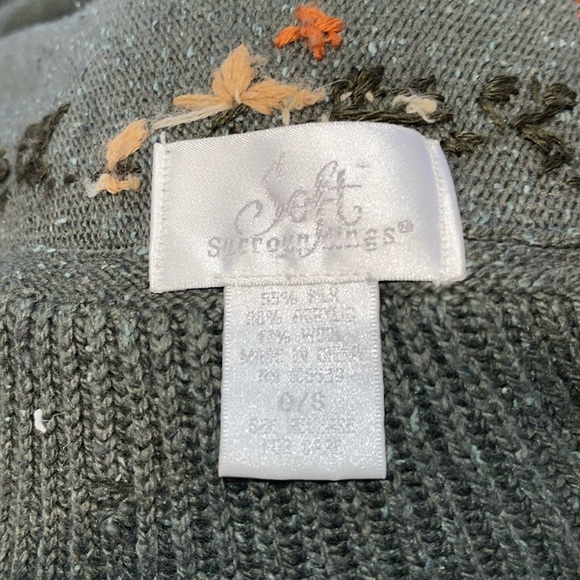 SOFT SURROUNDINGS GREEN FLORAL PONCHO - Picture 4 of 4